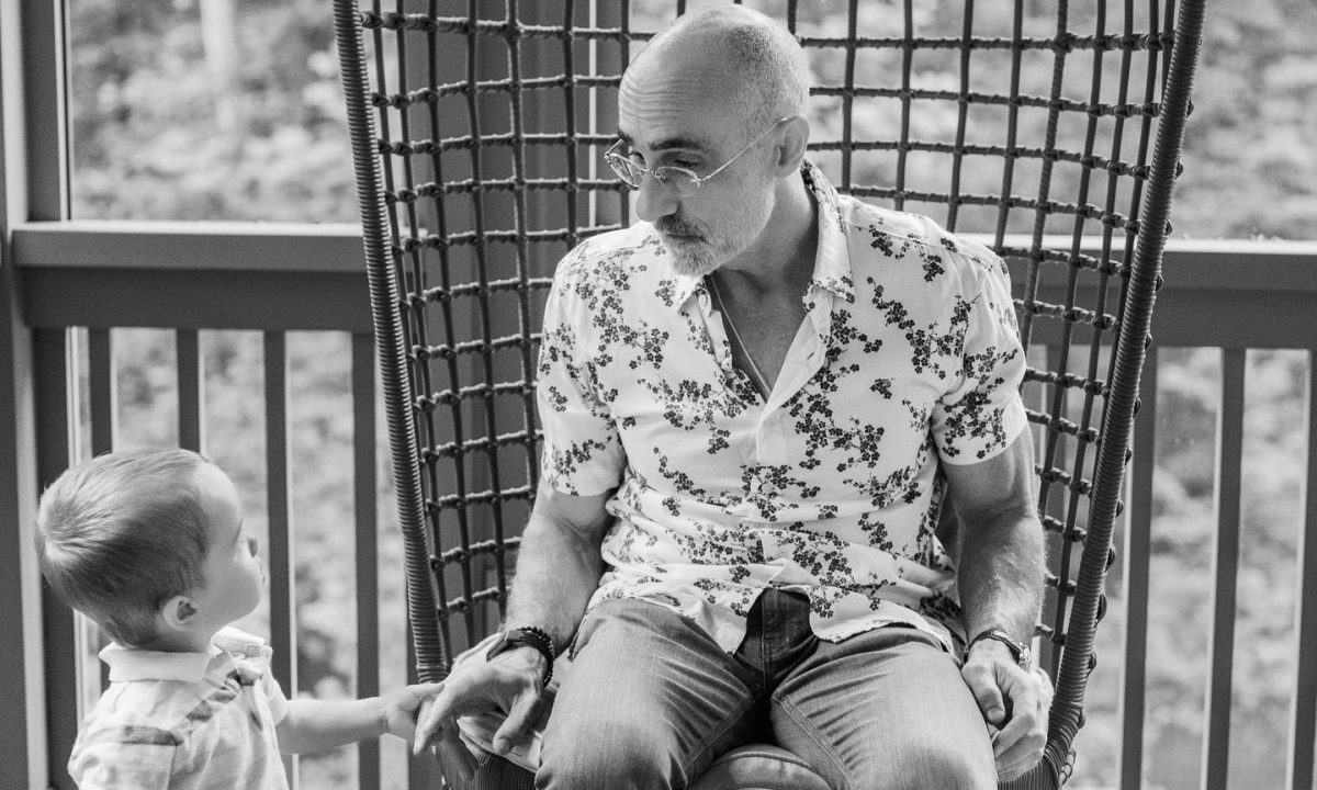 Ειδικός του Harvard: Οι γονείς δεν πρέπει να ανησυχούν υπερβολικά για τα λάθη τους - Να γιατί