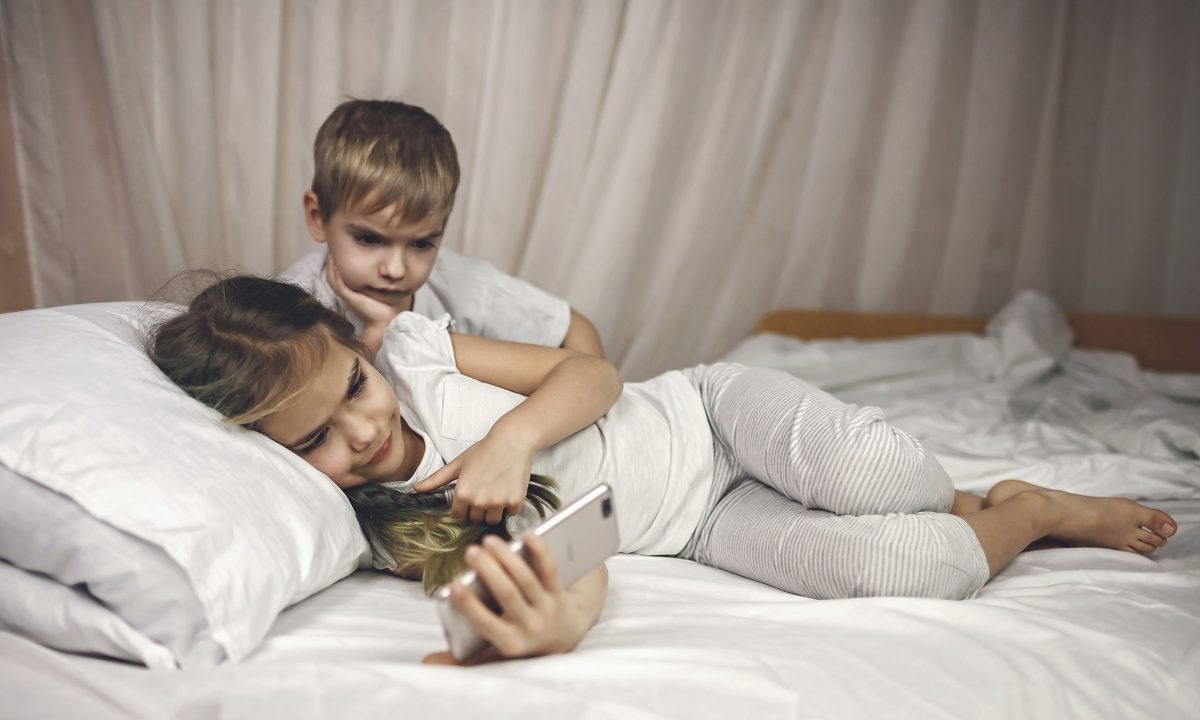 Ο No1 κανόνας για χαρούμενα και υγιή παιδιά, σύμφωνα με ψυχολόγο