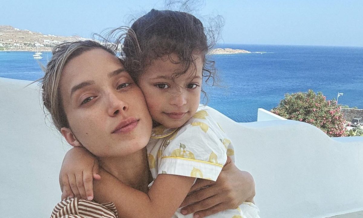 Face painting για κορίτσια: Η κόρη της Γιολάντας Καλογεροπούλου θα σας δώσει την πιο γλυκιά έμπνευση