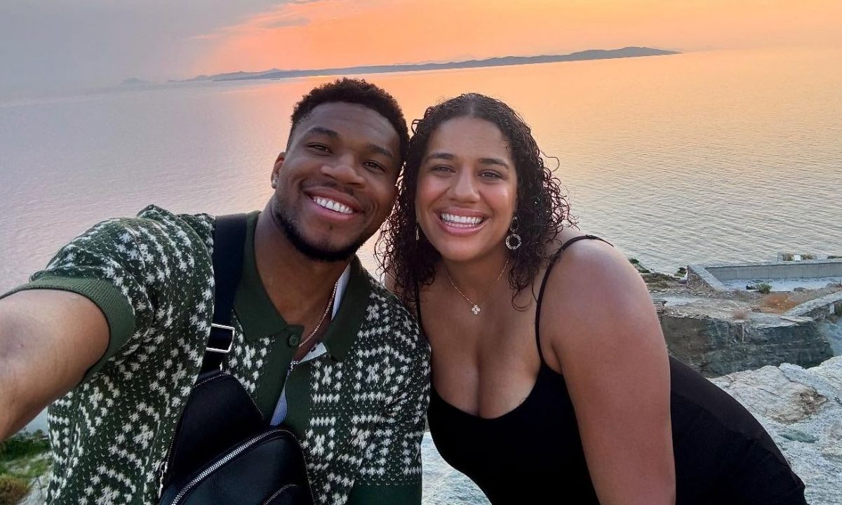 Γιάννης Αντετοκούνμπο: «Η Μαράια μου έριξε χυλόπιτα, μου θύμισε τη μητέρα μου και την παντρεύτηκα»