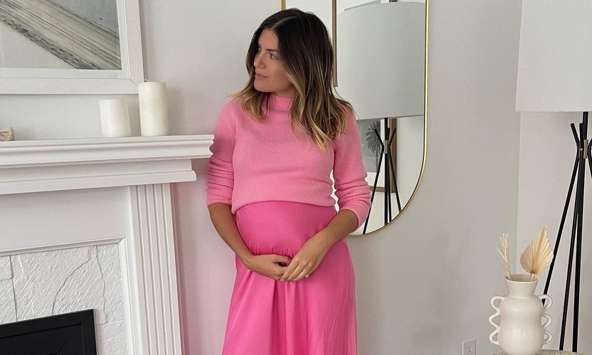 Πότε να ξεκινήσεις να φοράς ρούχα εγκυμοσύνης και τι να προσέξεις