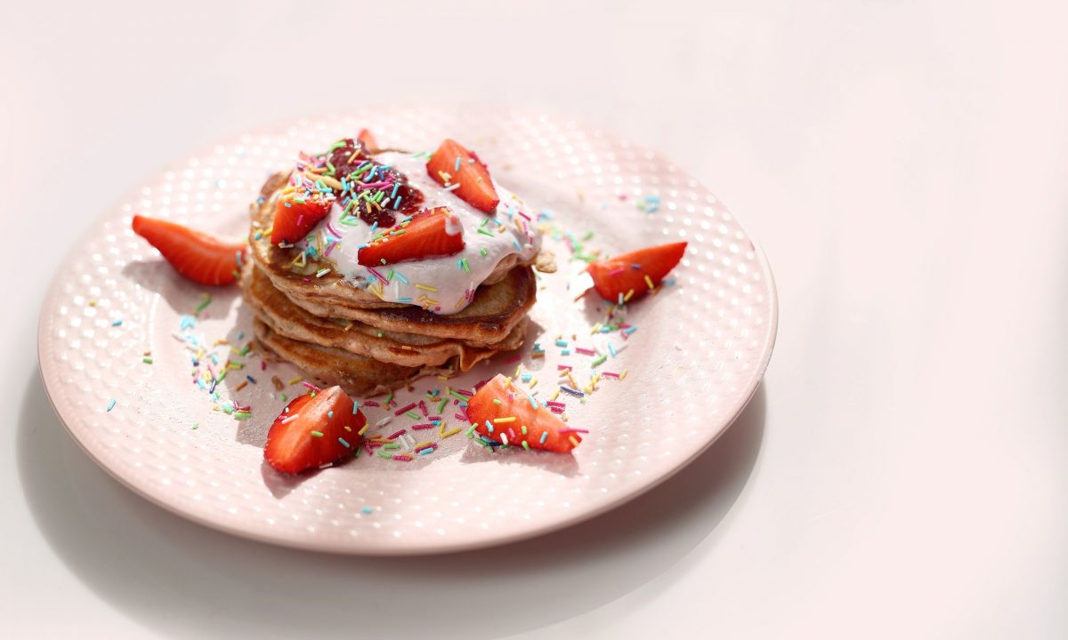 Τι να φτιάξετε για πρωινό; Πολύχρωμα pancakes