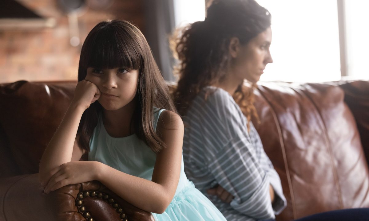 Το παιδί σου λέει συνέχεια "όχι"; 7 τρόποι να διαχειριστείς το πείσμα του χωρίς φωνές