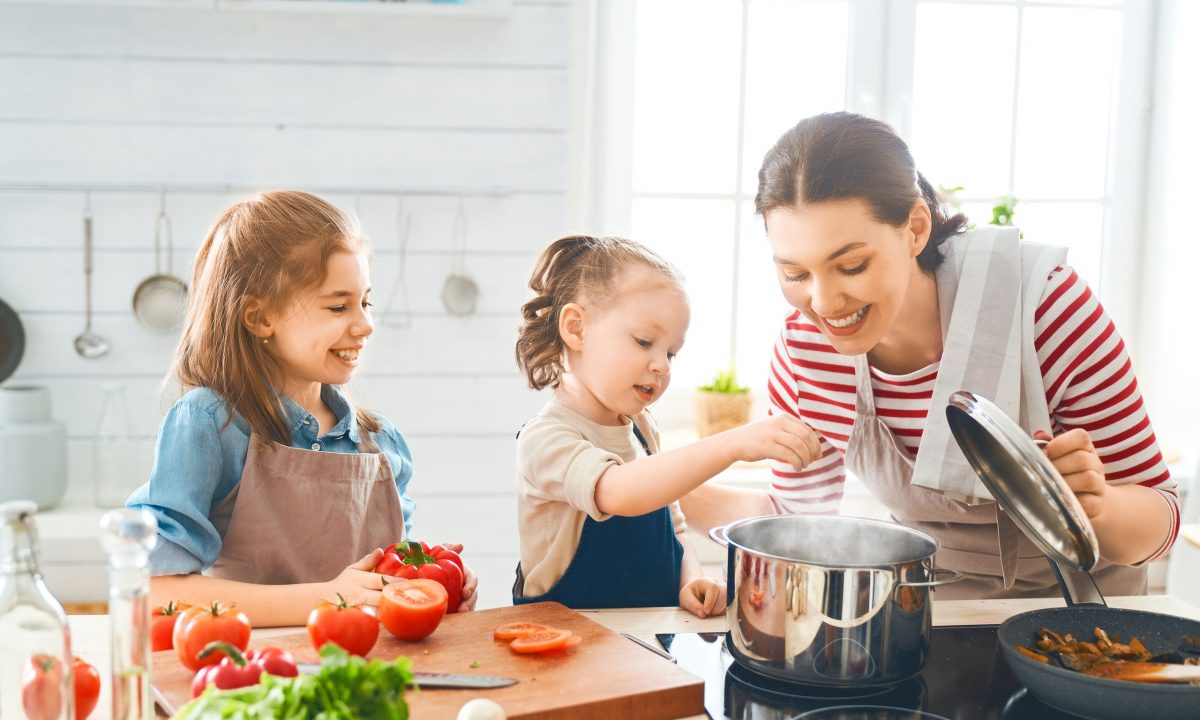 Γιατί η ισορροπημένη διατροφή παίζει τόσο σημαντικό ρόλο στην οικογένεια;
