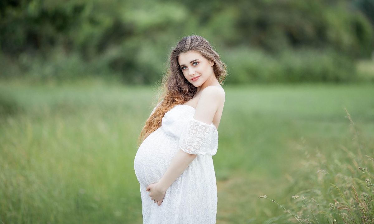 Πώς να νιώσεις περισσότερη αυτοπεποίθηση κατά τη διάρκεια της εγκυμοσύνης σου