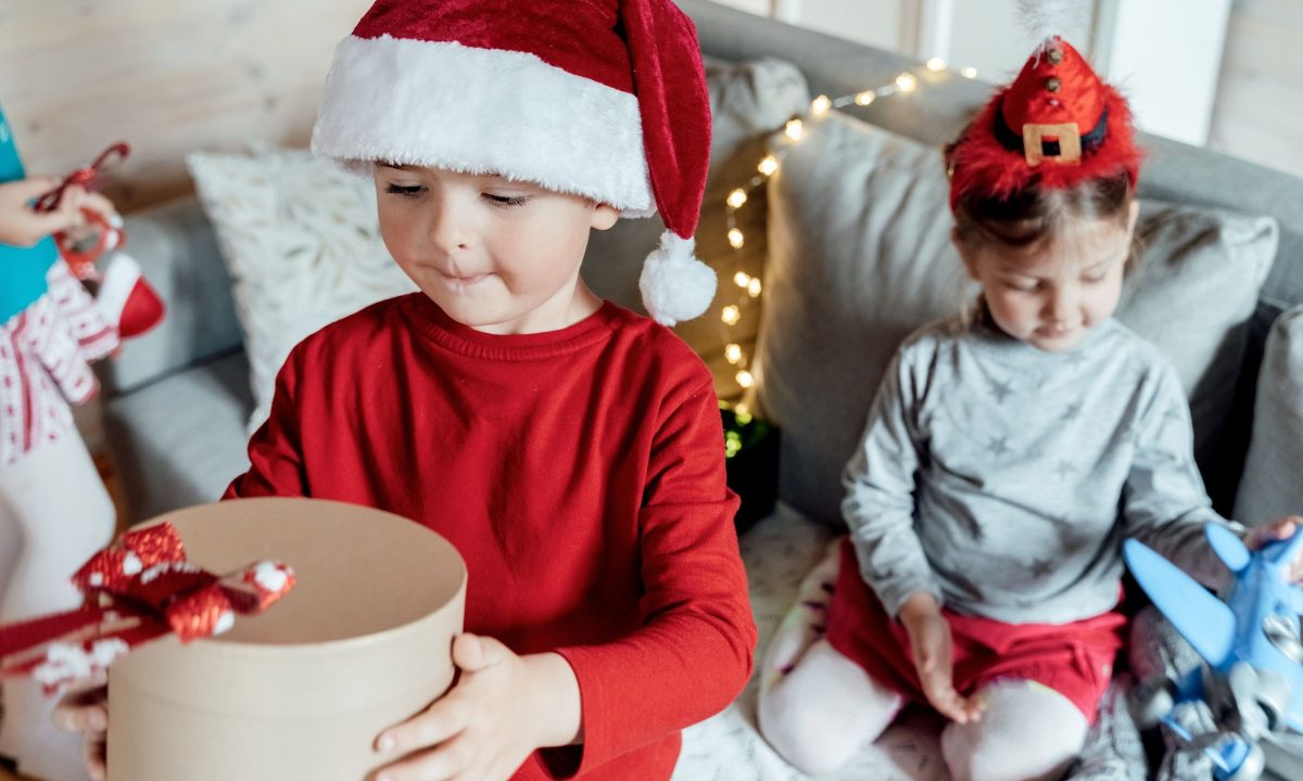 7 διασκεδαστικά χριστουγεννιάτικα παιχνίδια για παιδιά όλων των ηλικιών