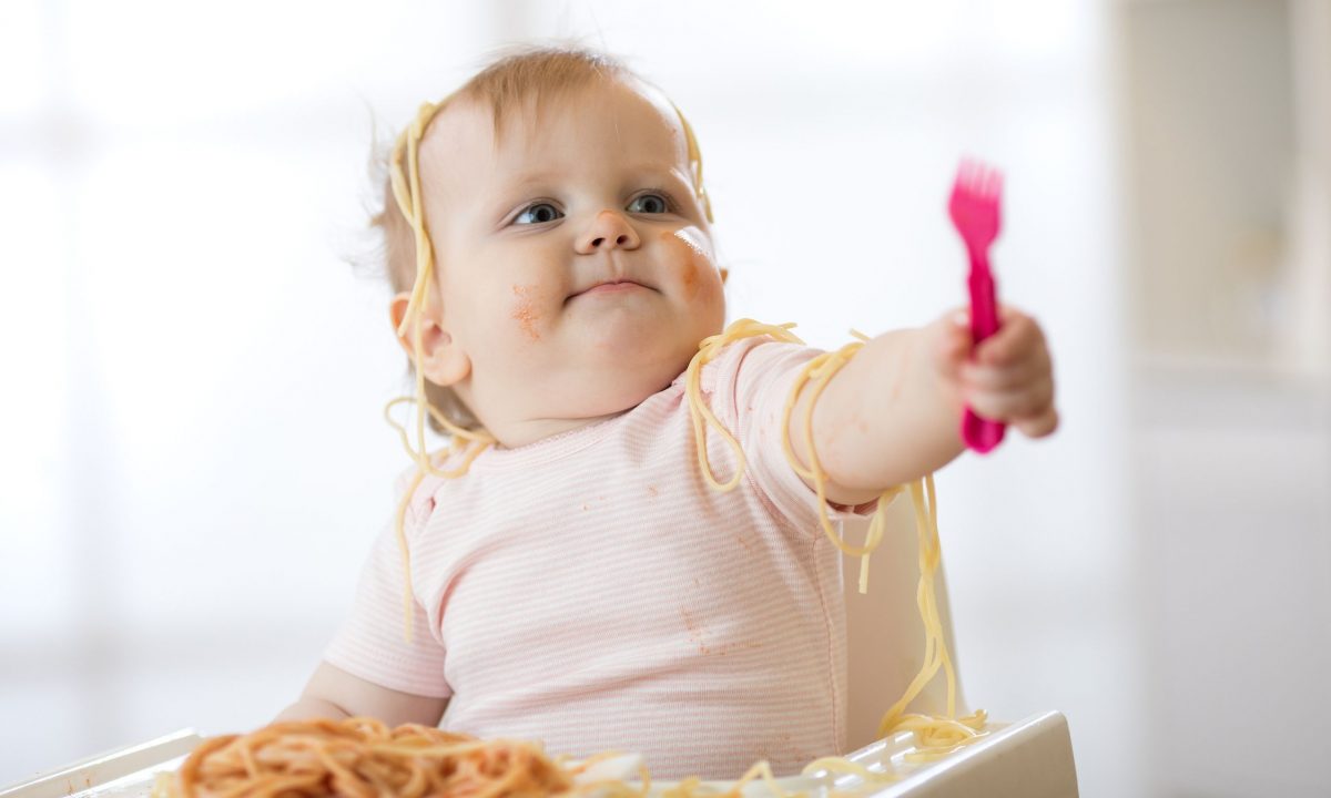 Πότε τα μωρά μπορούν να φάνε ζυμαρικά;