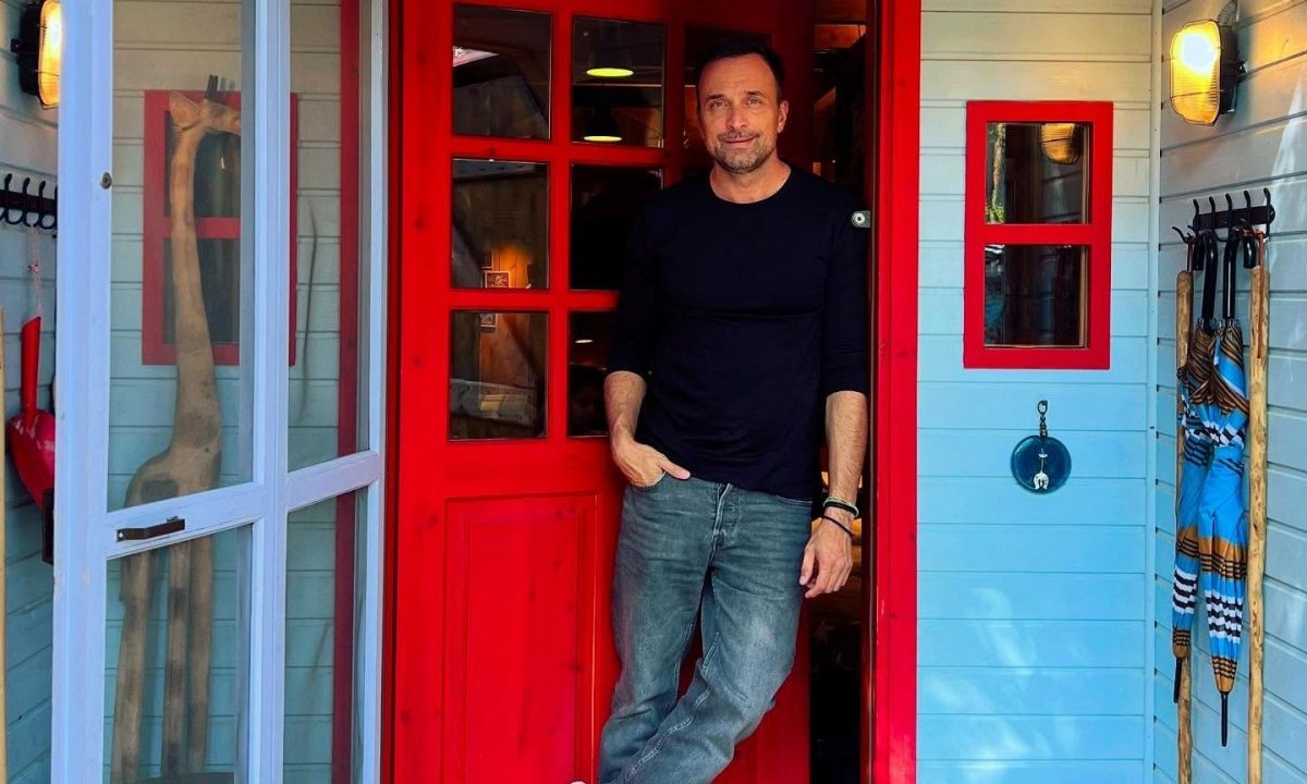 Ο Γιώργος Λιανός σκάλισε κολοκύθα για τη μικρή Βαλέρια - Το εντυπωσιακό αποτέλεσμα