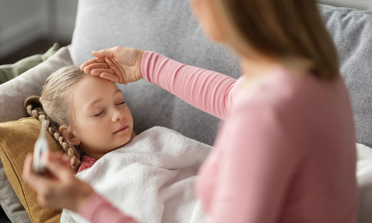 Πώς αντιμετωπίζουμε τον πυρετό των παιδιών;