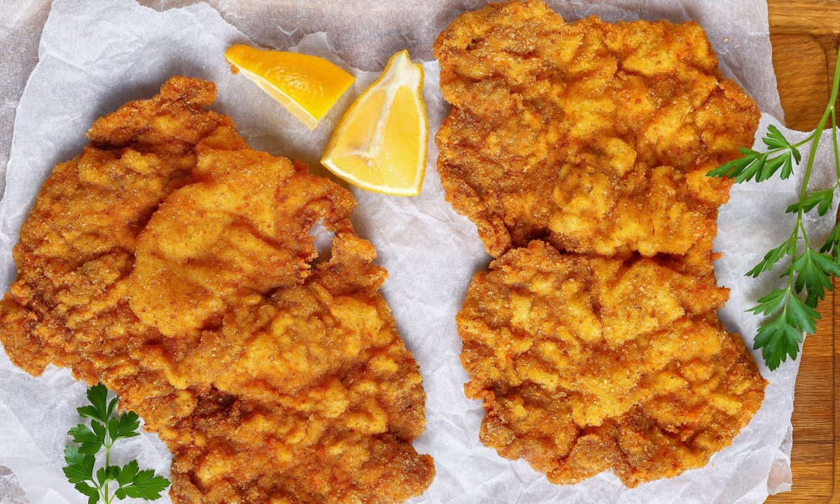 Συνταγή για να φτιάξετε αυθεντικό βιεννέζικο σνίτσελ