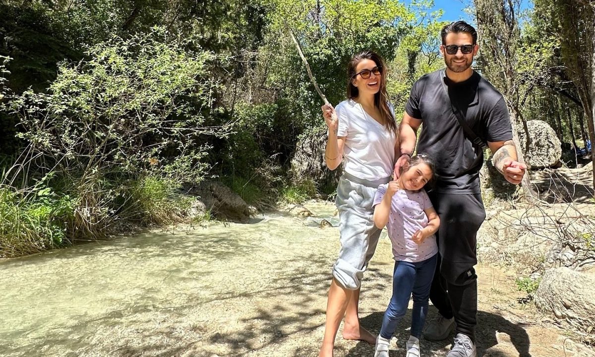 Ελένη Χατζίδου - Ετεοκλής Παύλου: Η φθινοπωρινή τους απόδραση στη φύση μαζί με φίλους και παιδιά