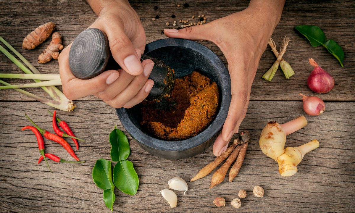 Πότε τα μπαχαρικά χάνουν τη γεύση τους και πώς να τα διατηρήσετε περισσότερο