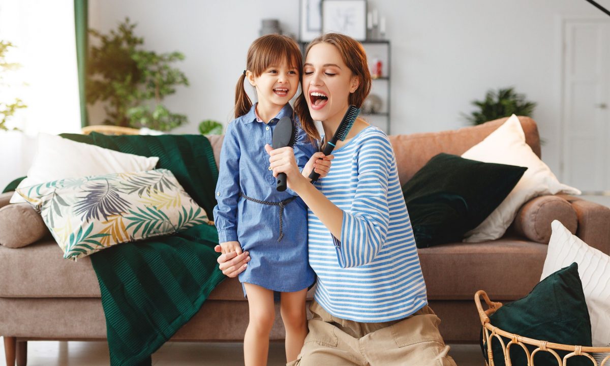 Τι ενισχύει την αυτοπεποίθηση των παιδιών; Το 85% των γονιών έχει την απάντηση