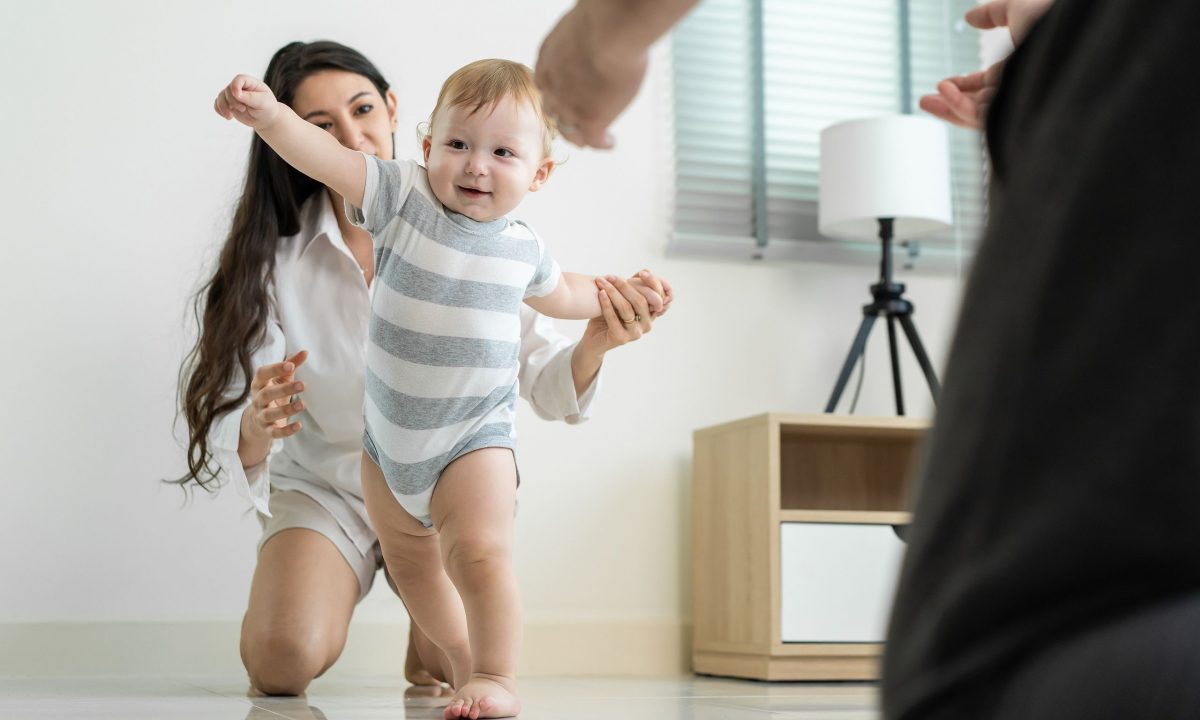 5 tips για τα πρώτα βήματα του μωρού σου - Οδηγός για γονείς