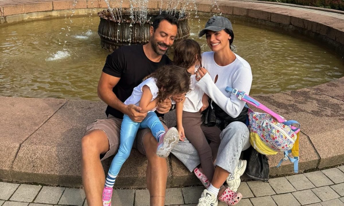 Χριστίνα Μπόμπα: Τα πιο γλυκά «camera roll moments» με την οικογένειά της