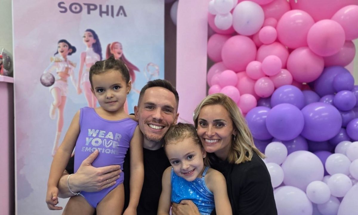 Το KPop Demon Hunters πάρτι υπερπαραγωγή της μικρής Σοφίας Πετρούνια