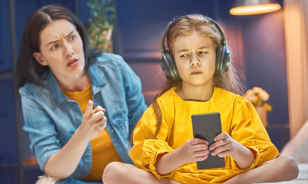 Επτά συμπεριφορές γονιών που αποδυναμώνουν την ανεξαρτησία των παιδιών