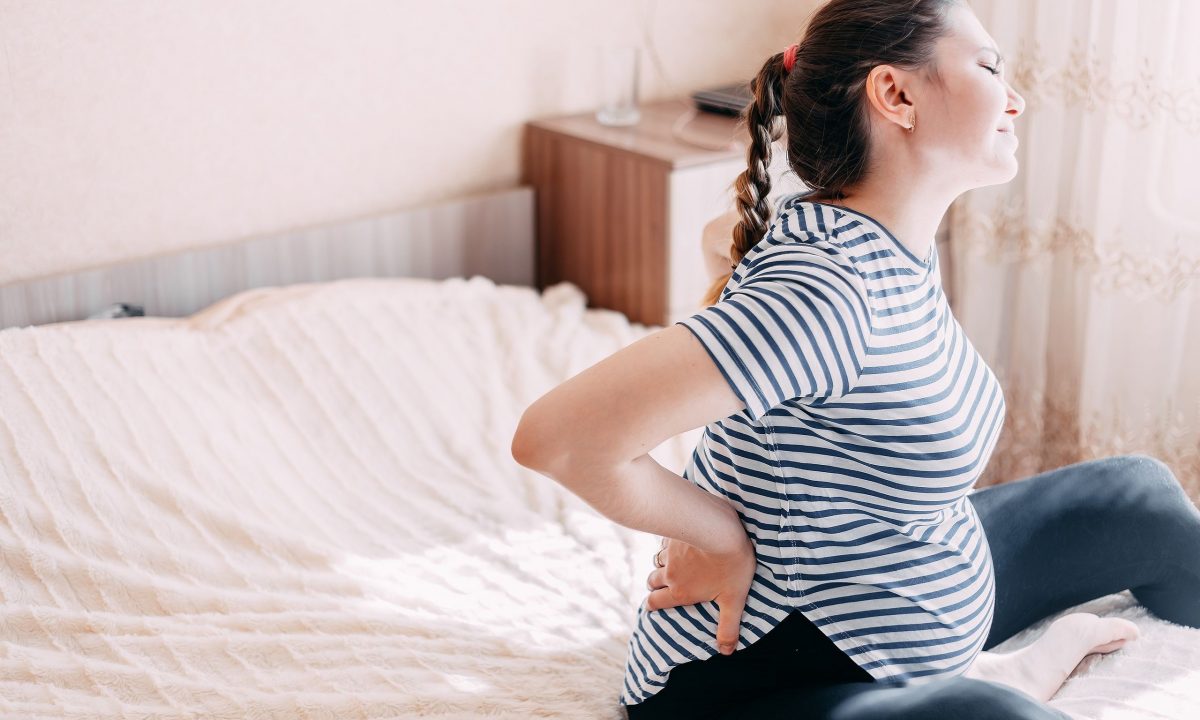 Ο πόνος στην εγκυμοσύνη που συχνά παραβλέπεται αλλά δεν πρέπει ποτέ να αγνοείται