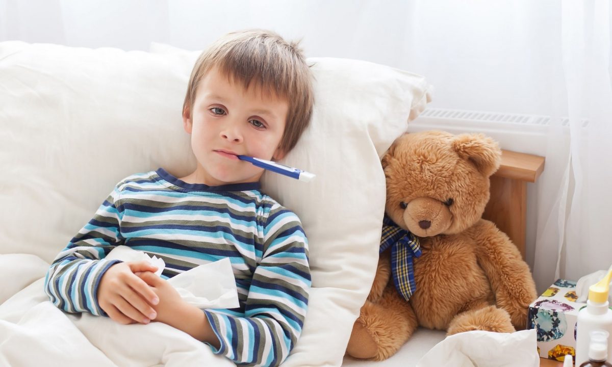 Το παιδί μου χθες είχε πυρετό, ενώ τώρα όχι - Να το στείλω σχολείο;