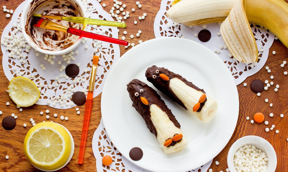 Χριστουγεννιάτικη λιχουδιά για παιδιά: Μπανάνες πιγκουίνοι με σοκολάτα