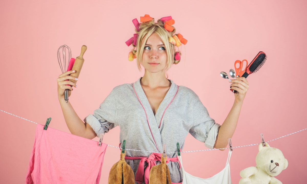 Στον κόσμο των μαμάδων τα μαθηματικά δεν βγαίνουν - Το 24ωρο ποτέ δεν αρκεί, όσο κι αν το μοιράζεις