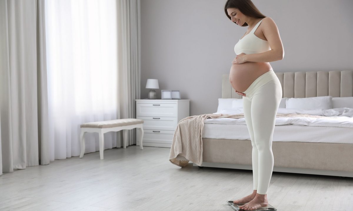 Πόσο βάρος πρέπει να παίρνει μια έγκυος; Νέα μελέτη σε 1,6 εκατομμύρια γυναίκες δίνει απαντήσεις