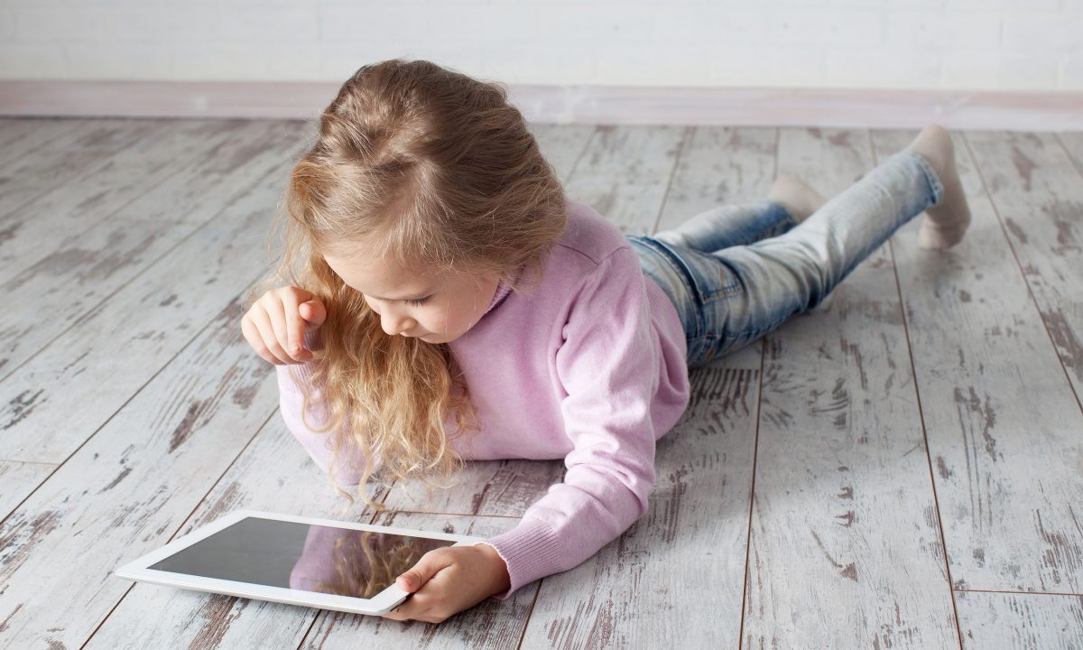Πώς η τεχνολογία επηρεάζει την καθημερινότητα και την ανάπτυξη των παιδιών