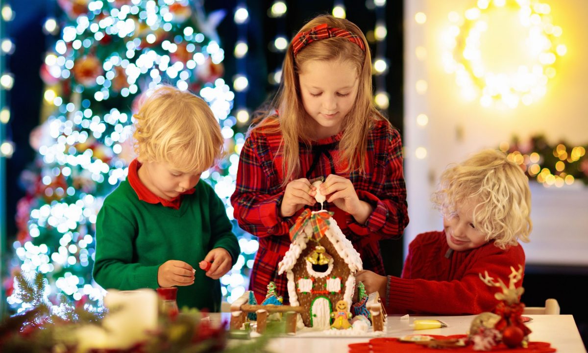 25 χριστουγεννιάτικες οικογενειακές δραστηριότητες που θα «φωτίσουν» κάθε μέρα του Δεκέμβρη