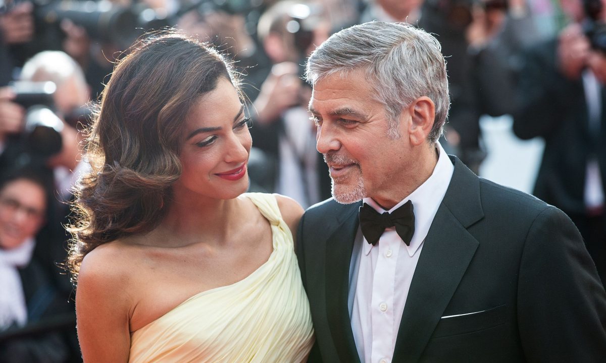 Ο George Clooney παραδέχεται ότι με την Amal Clooney δεν τα καταφέρνουν πάντα “τέλεια” ως γονείς