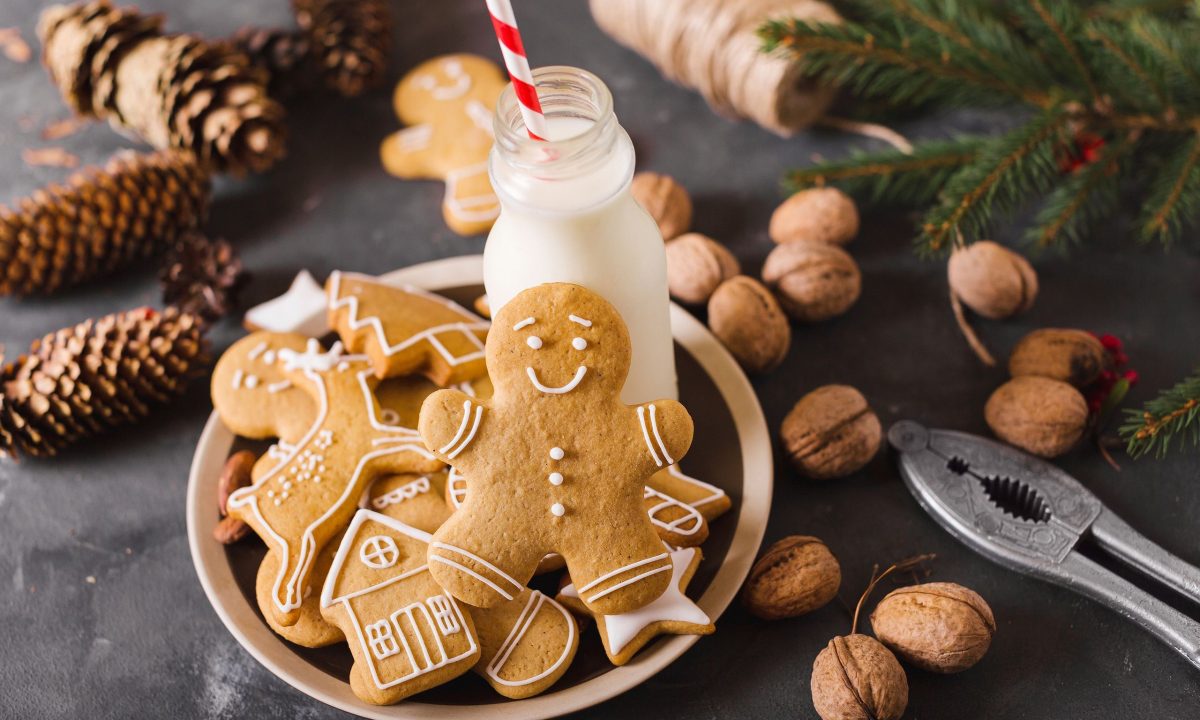 Η απόλυτη συνταγή για gingerbread μπισκότα - Φτιάξτε τη με τα παιδιά