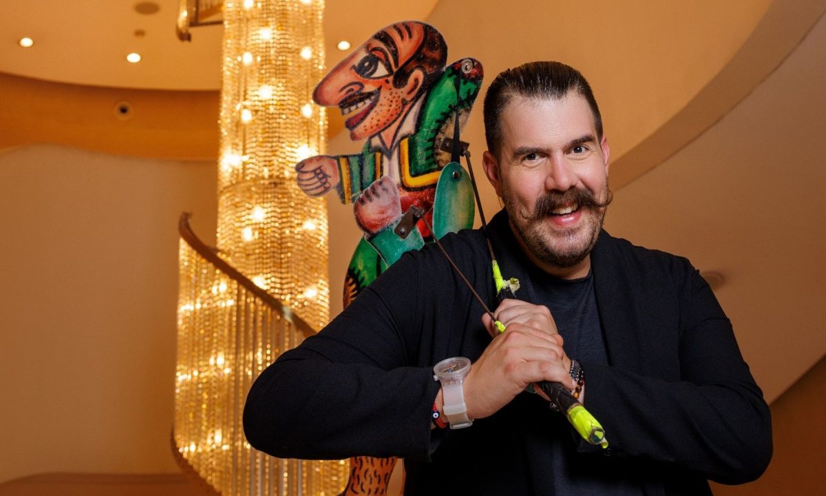 Τα Χριστούγεννα του Καραγκιόζη στην Κούβα - Από 19 Δεκεμβρίου στο Μέγαρο Μουσικής Αθηνών