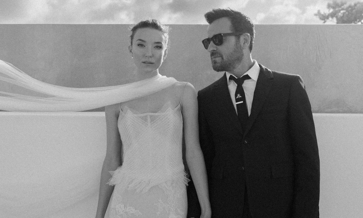 Οι σπάνιες φώτο του Justin Theroux δείχνουν για πρώτη φορά την έγκυο σύζυγό του