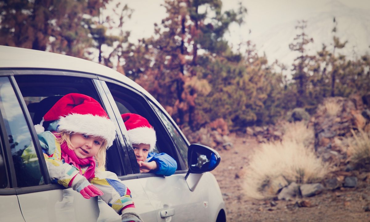 Το φαρμακείο των γιορτών - Τι να έχετε μαζί σας αν ταξιδέψετε για Χριστούγεννα