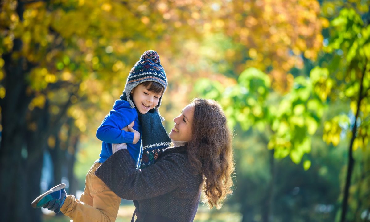 Ποια είναι η αόρατη πίεση που νιώθουν τα παιδιά μας καθημερινά;