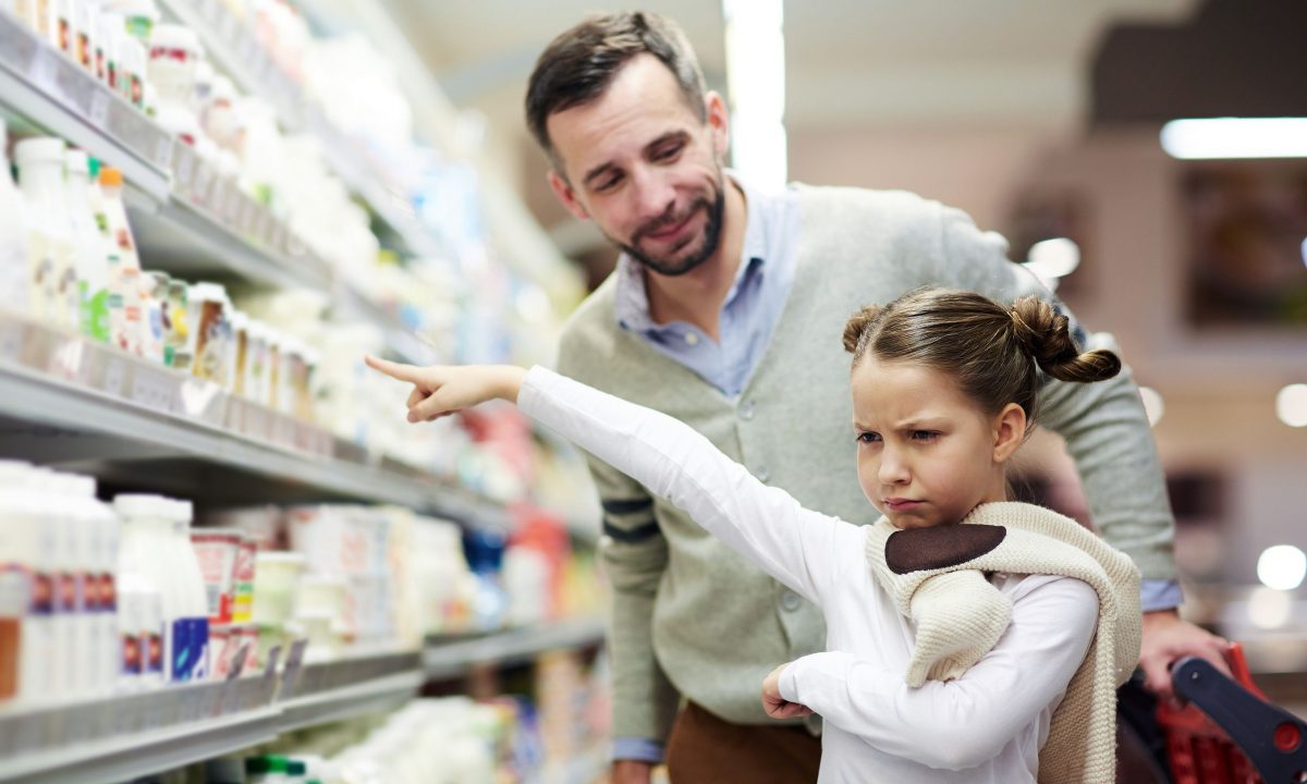 Πώς θα καταφέρετε να ψωνίσετε παρέα με τα παιδιά χωρίς να έχετε δράματα και γκρίνιες