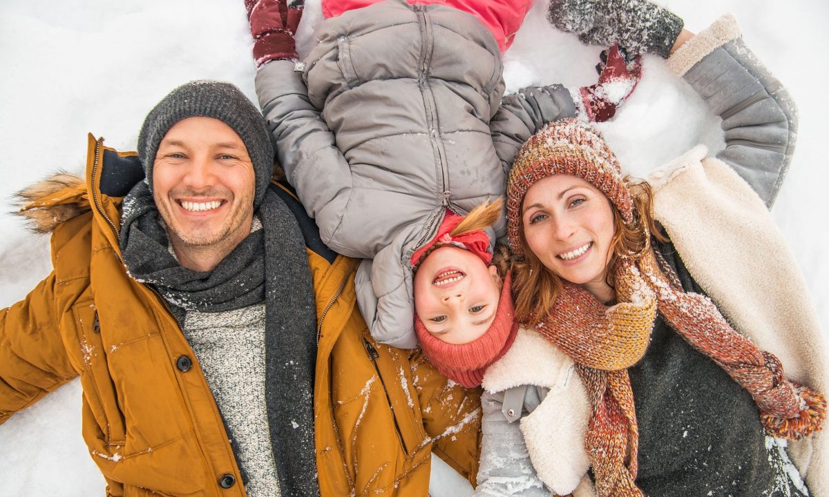 7 δημιουργικές οικογενειακές δραστηριότητες για να γιορτάσετε την ημέρα των Φώτων