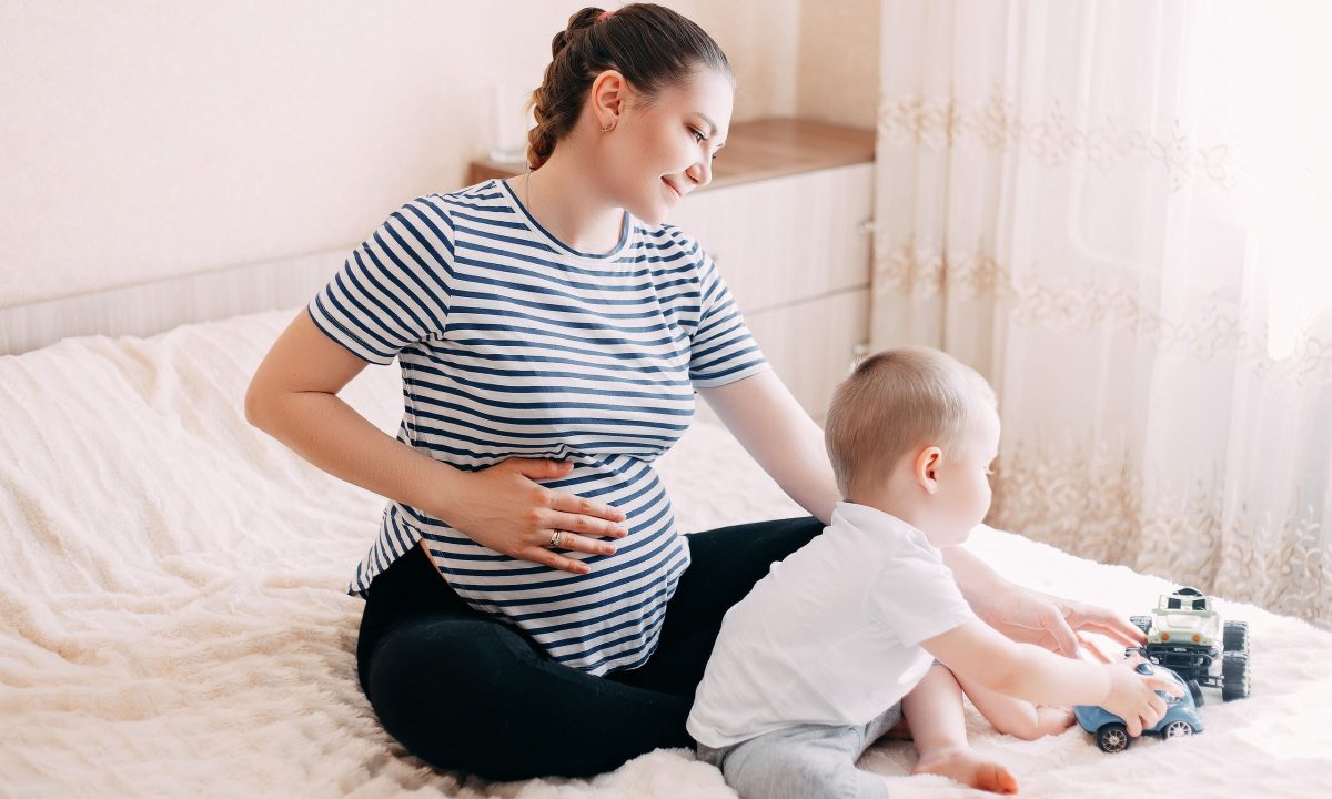 Έγκυος μετά από καισαρική; Όλα όσα πρέπει να γνωρίζεις αν πέρασε μόλις ένας χρόνος από τη γέννα