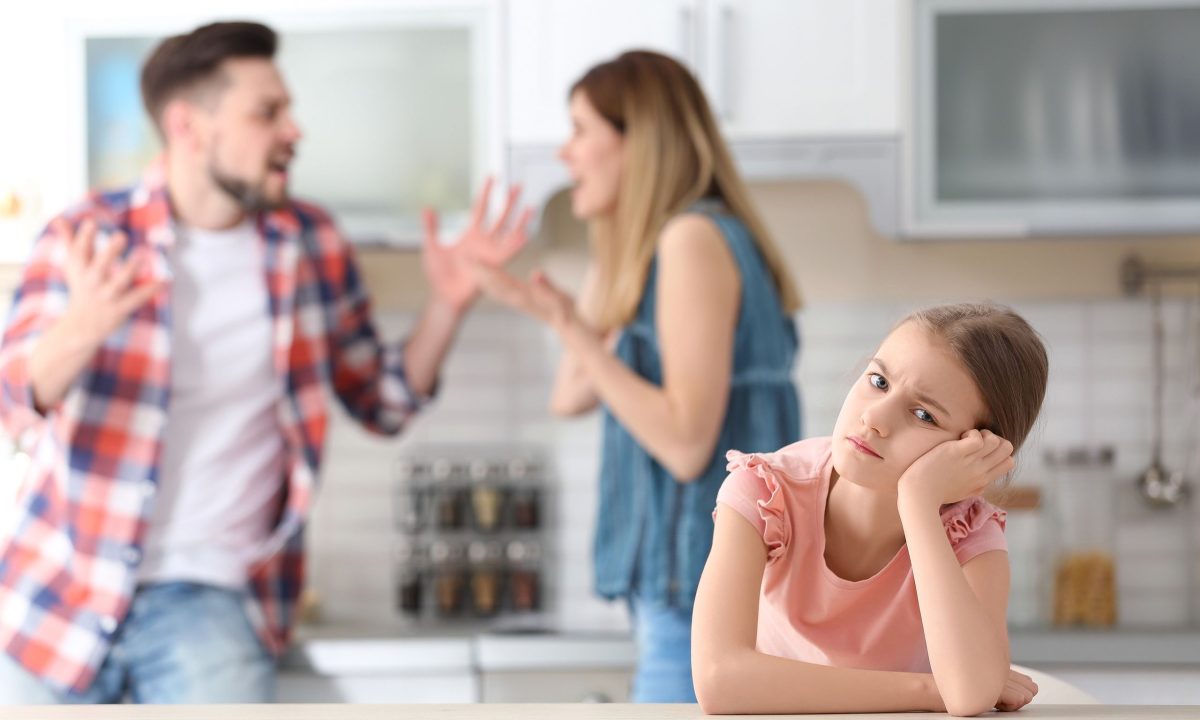 Όταν οι γονείς διαφωνούν: Πώς να γεφυρώσετε τις διαφορετικές προσεγγίσεις στην ανατροφή των παιδιών