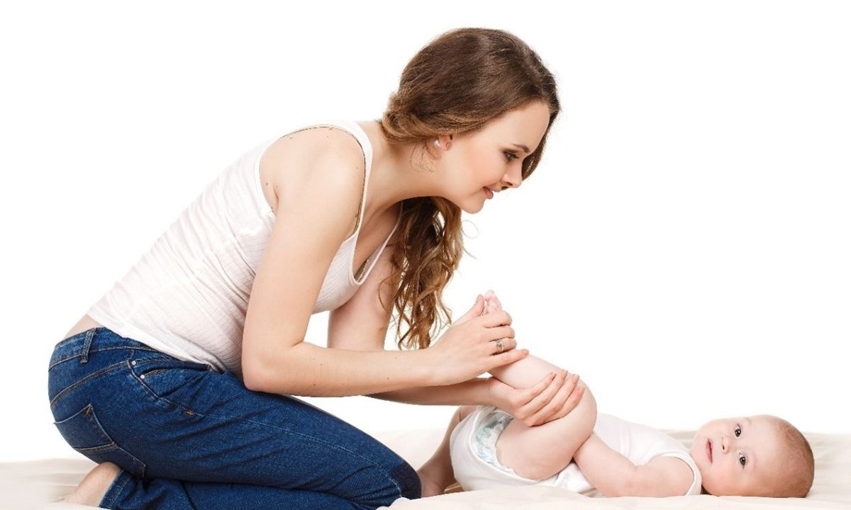 Το παιδί σου έχει ατοπικό δέρμα; Η ρουτίνα που συστήνουν οι ειδικοί - και θα εφαρμόσεις και εσύ