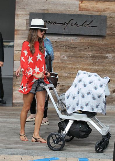 Mamma Mia! Η Alessandra Amrbosio και τα παιδιά της με άψογο style