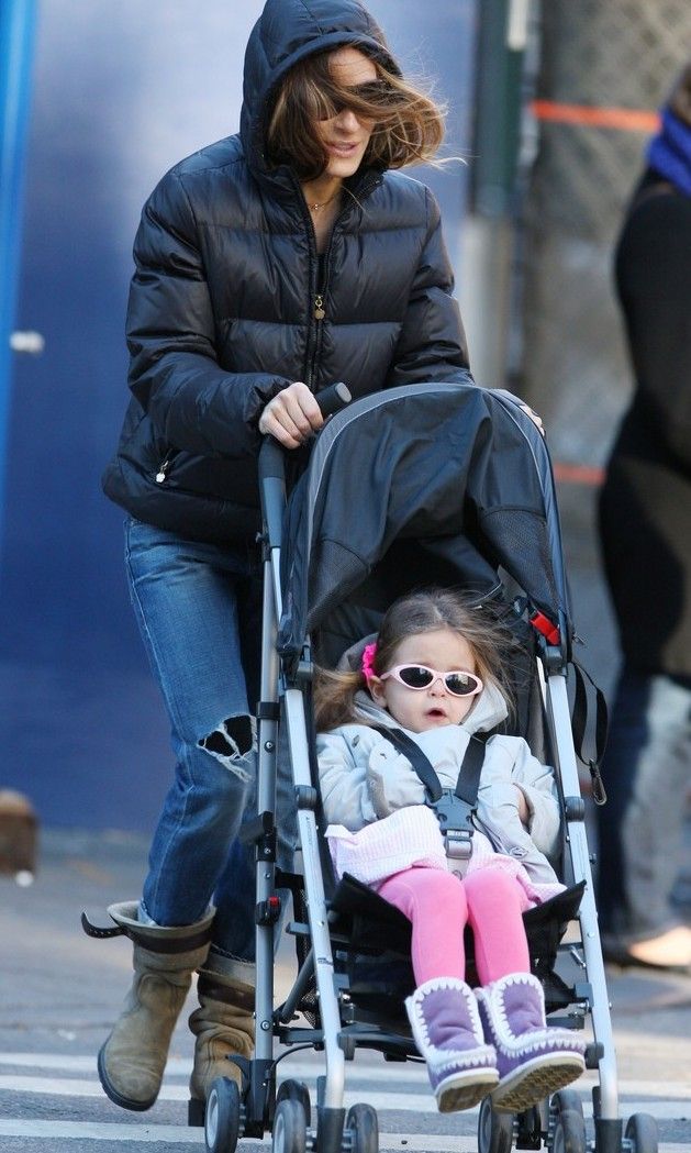Sarah Jessica Parker: Πρωινή βόλτα με τα παιδιά!