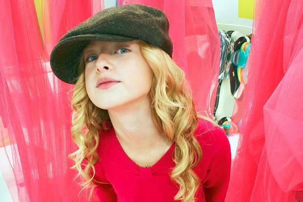 Η κόρη του Gallagher των Oasis θεωρείται η νέα Kate Moss