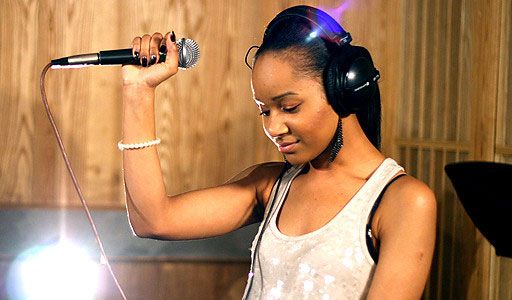 Η εγγονή του Bob Marley κάνει modeling και...ραπάρει!