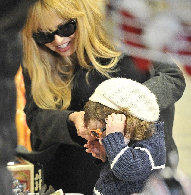 Μία μέρα γεμάτη παιχνίδι για τον γιο της Rachel Zoe