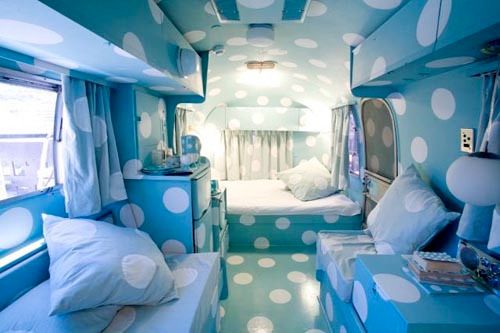 Ένα παιδικό δωμάτιο όλο πουά!