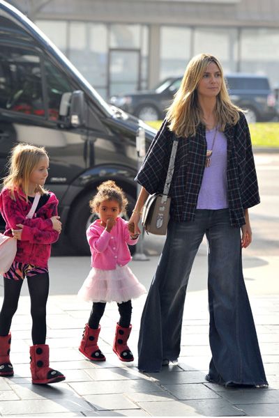 Οι μπότες πασχαλίτσες που έχουν ξετρελάνει τις πιτσιρίκες των celebrities