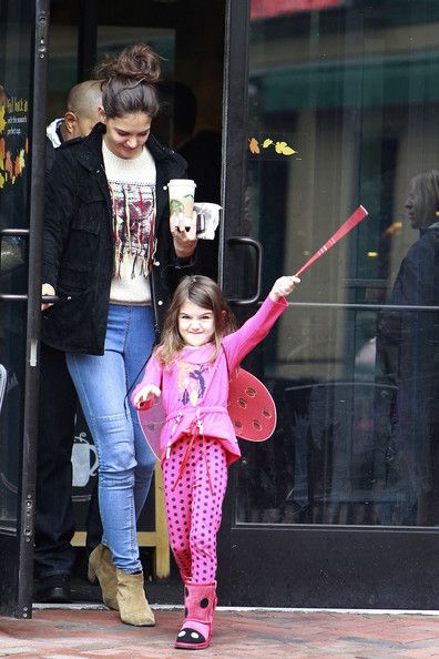 Οι μπότες πασχαλίτσες που έχουν ξετρελάνει τις πιτσιρίκες των celebrities