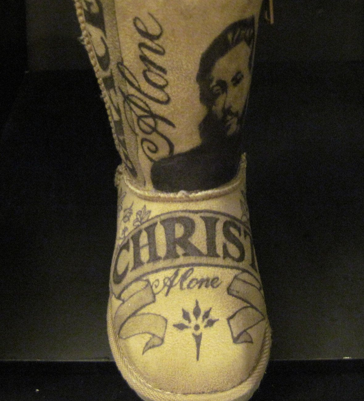 Χειροποίητες ζωγραφισμένες μπότες για ξεχωριστά πιτσιρίκια!