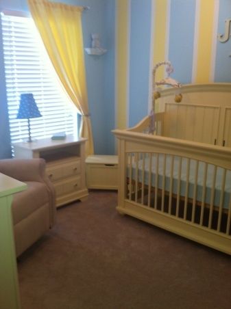 Παιδικά δωμάτια σε κίτρινο φόντο!