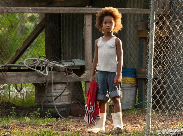 Η μικρότερη ηθοποιός, υποψήφια για Όσκαρ, έκανε μόδα τις τσάντες-ζωάκια!